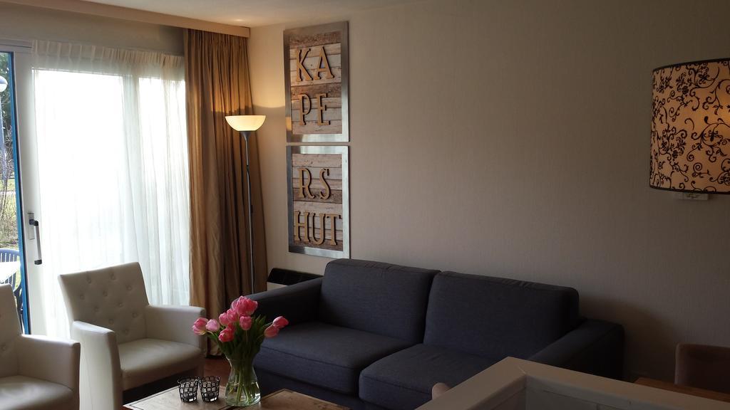 De Kapershut Apartment ฮอลลุม ภายนอก รูปภาพ